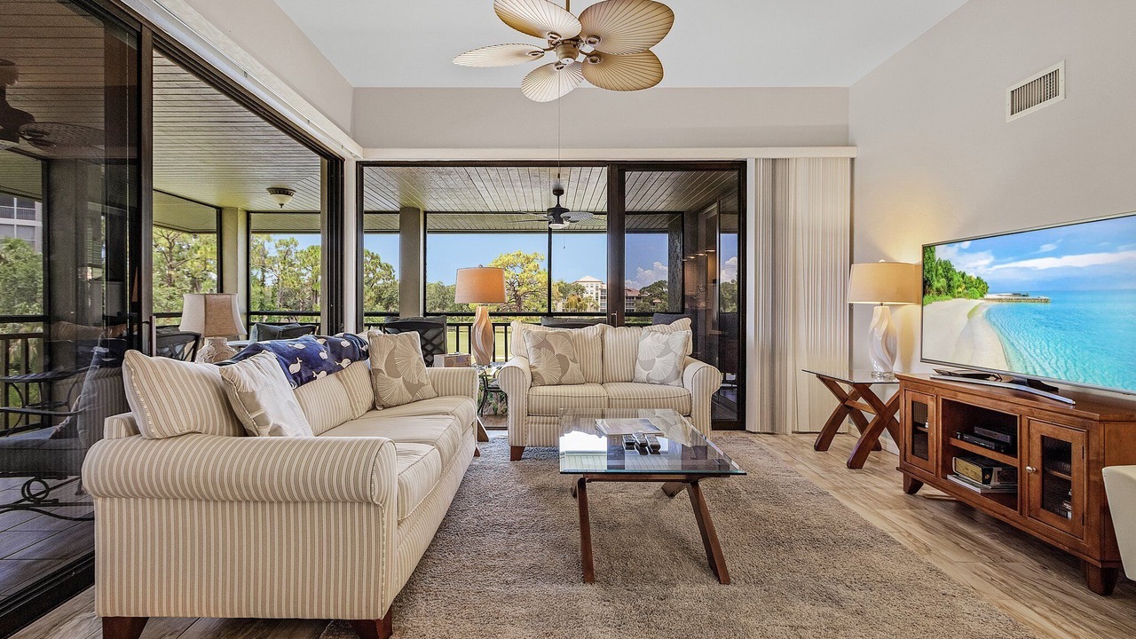 Photo of Livingroom in Bonita Bay