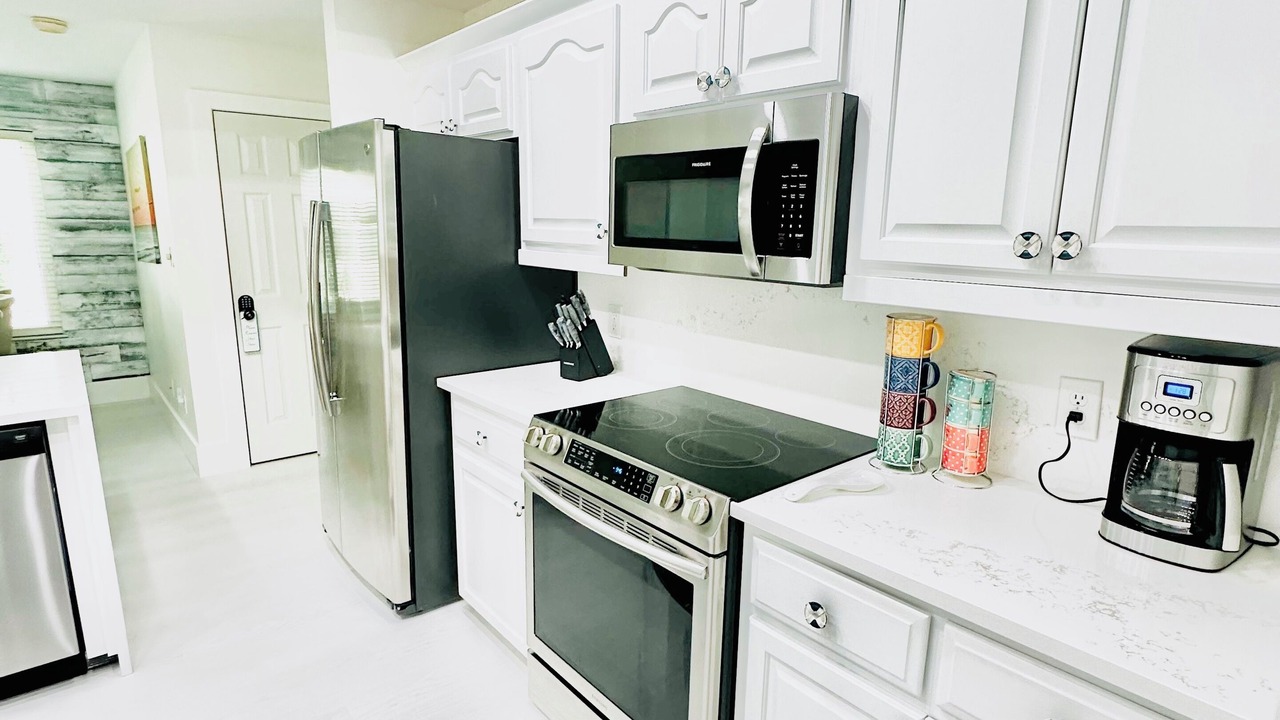 Photo of Kitchen in Avalon Beach Estates