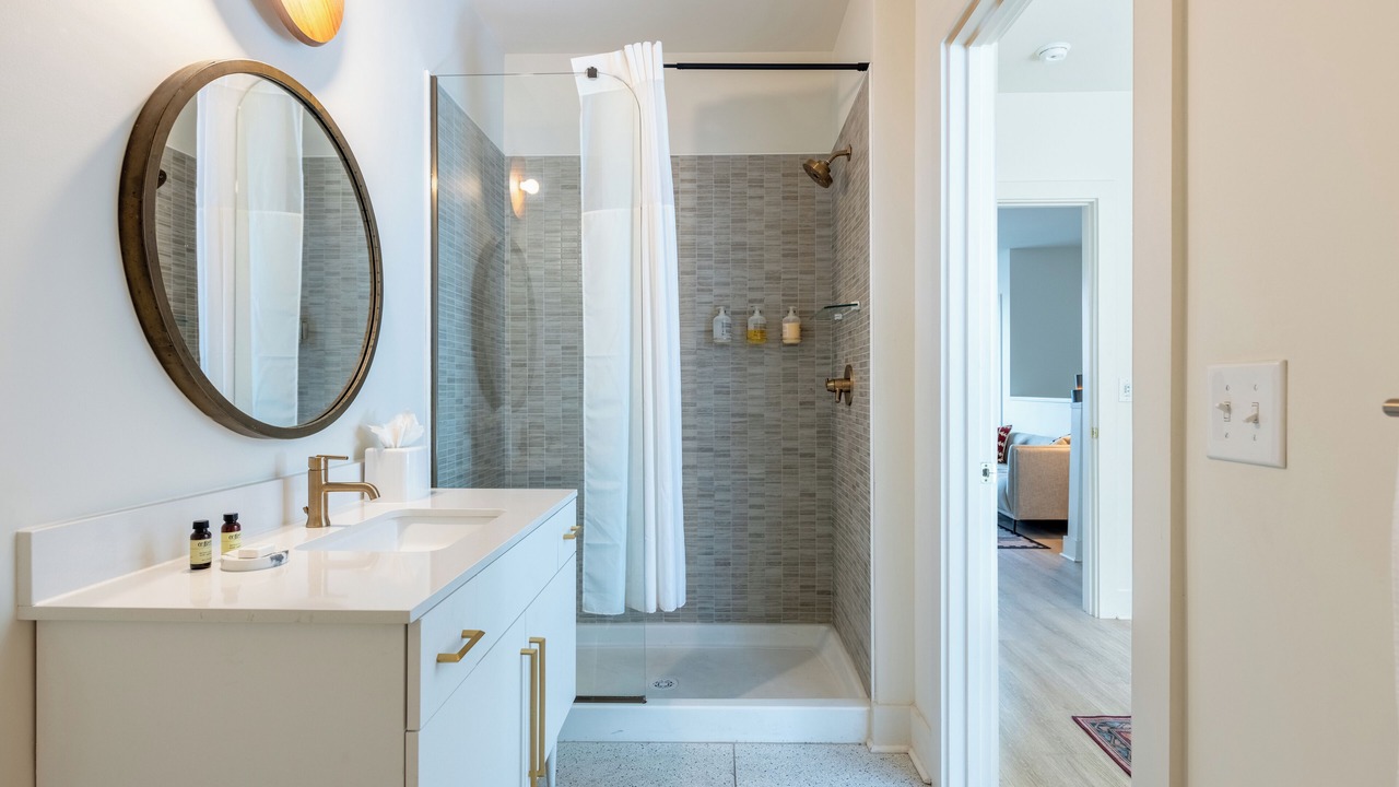 Photo of Bathroom in Lockeland Springs