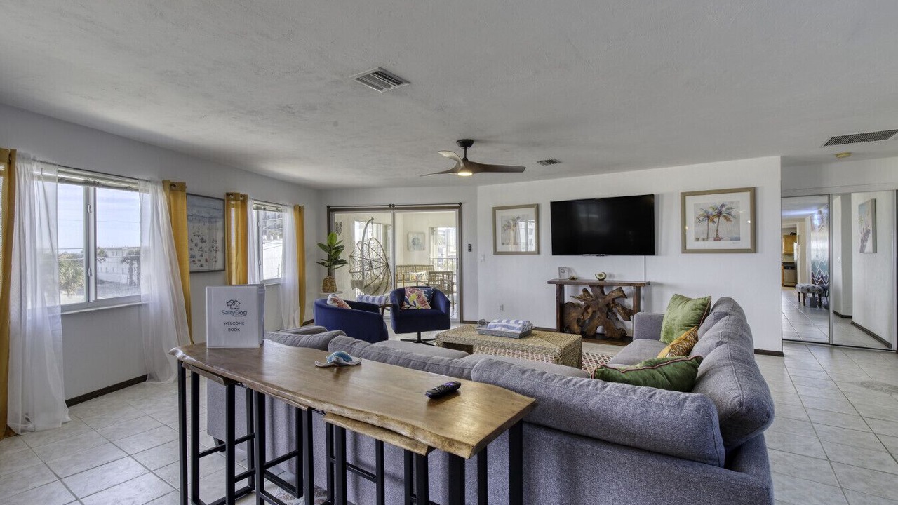Photo of Livingroom in Ocean Dunes South