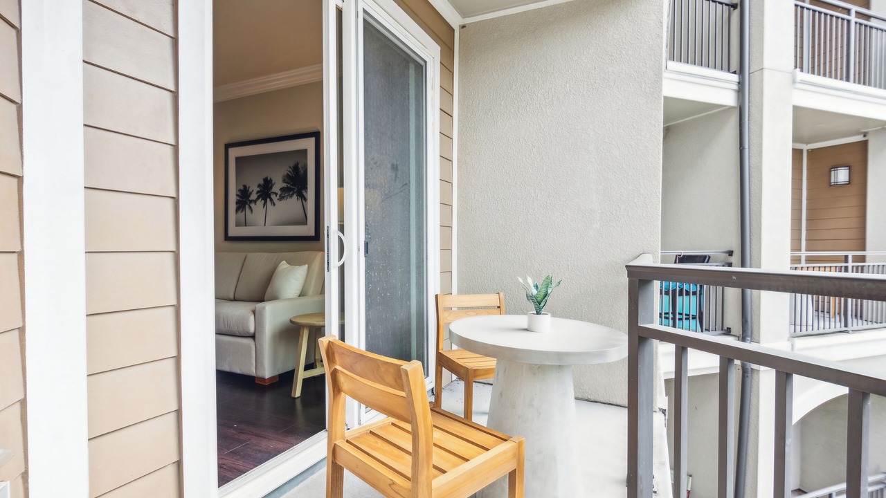Photo of Patio Balcony in Florida Center North