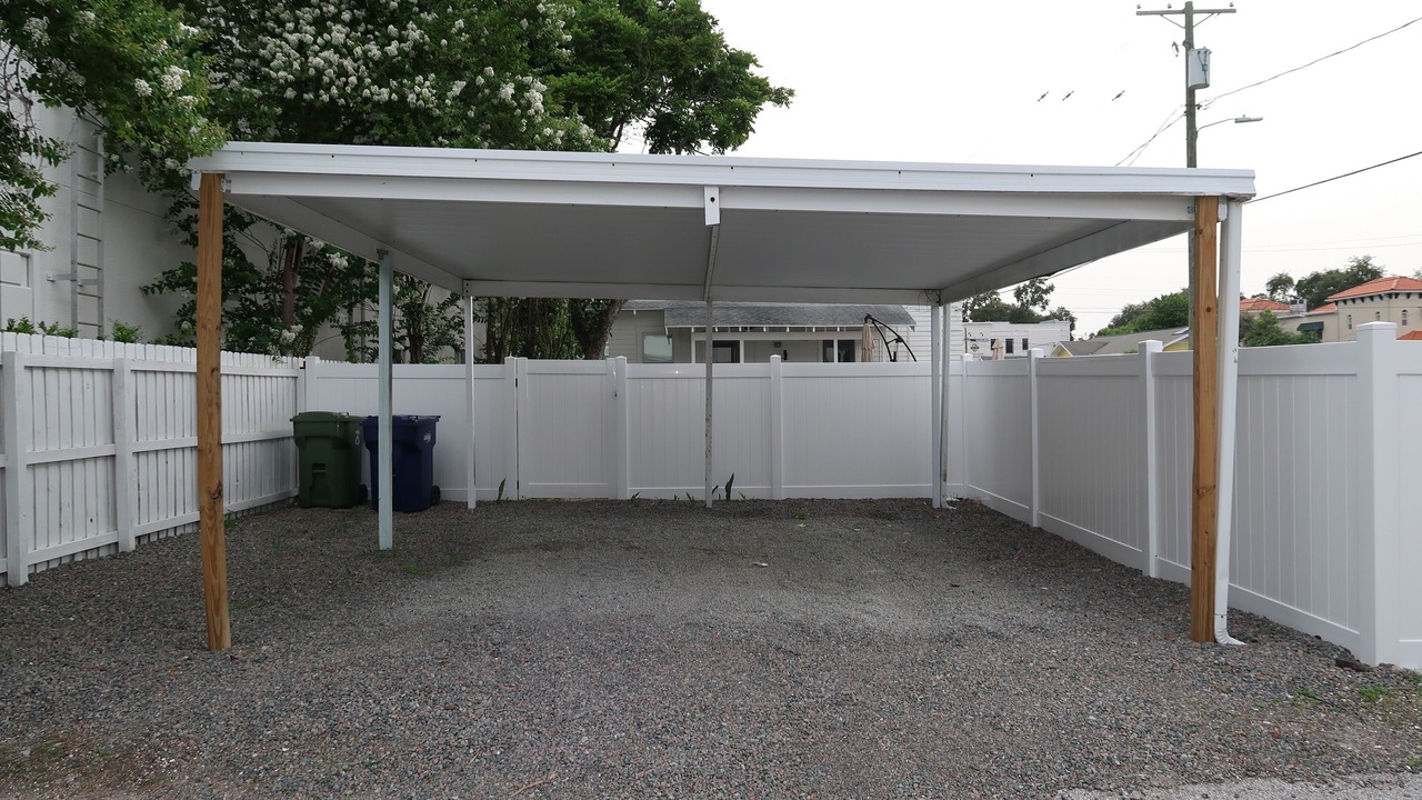 Photo of Outdoor in Courier City - Oscawana