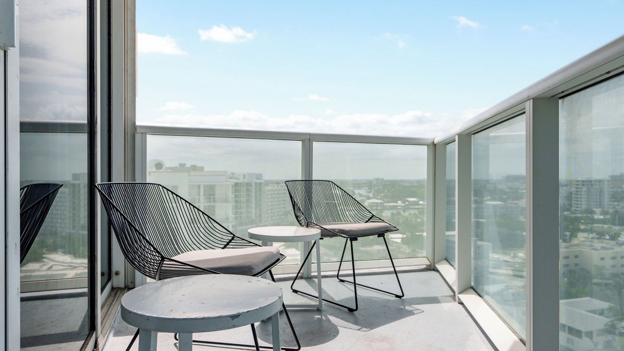 Photo of Patio Balcony in Barrier Island