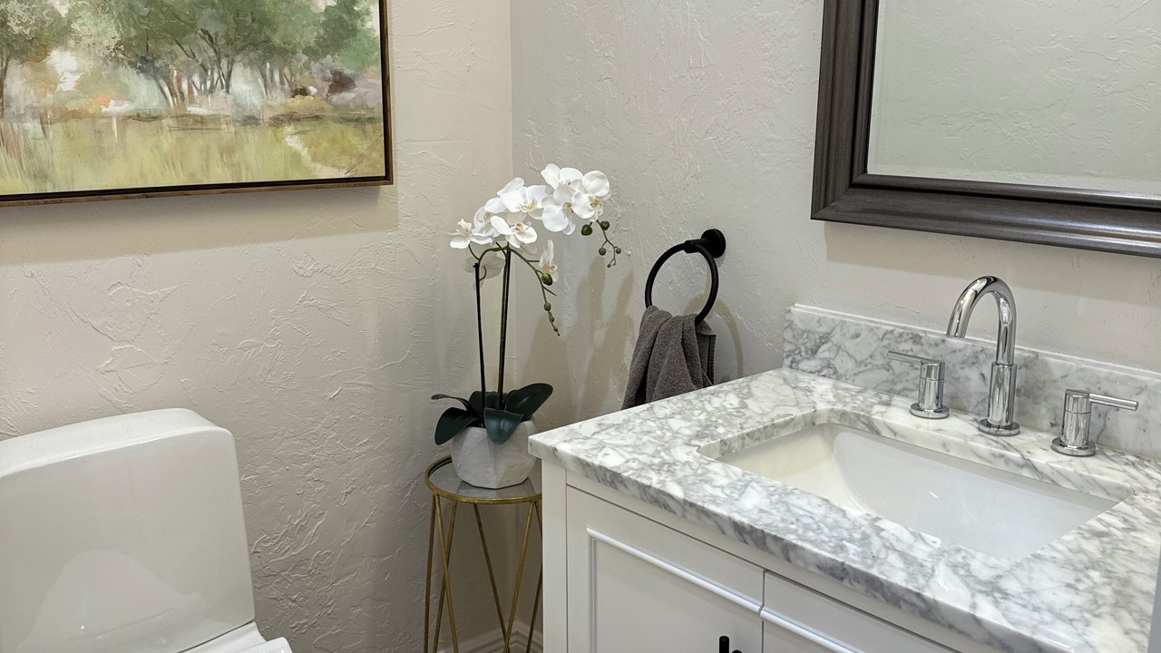 Photo of Bathroom in Palm River Estates