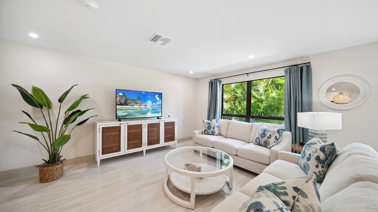 Photo of Livingroom in Sanibel