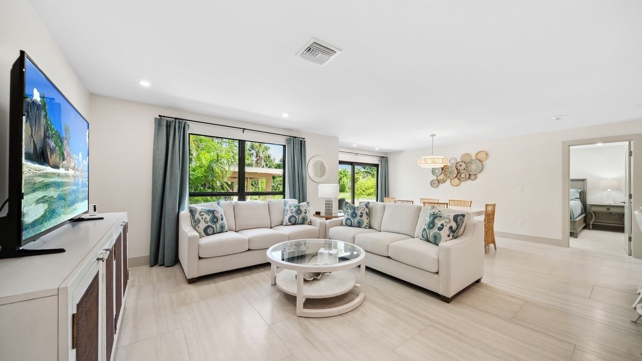 Photo of Livingroom in Sanibel