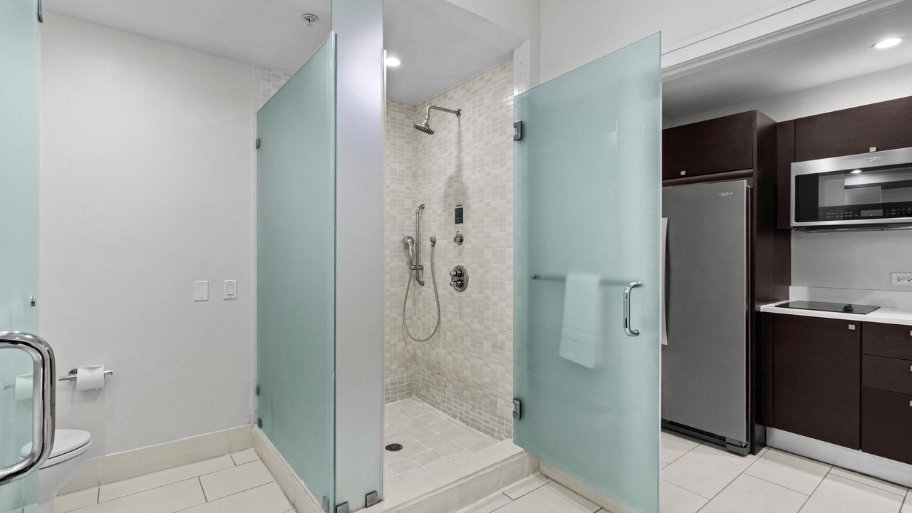 Photo of Bathroom in Doral