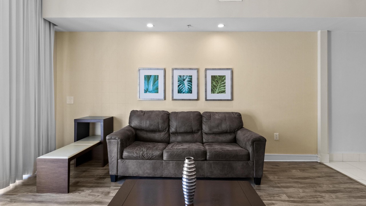 Photo of Livingroom in Doral