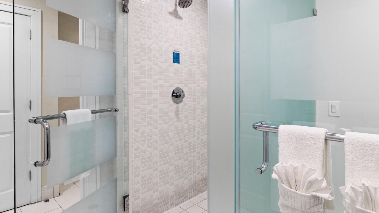 Photo of Bathroom in Ludlam