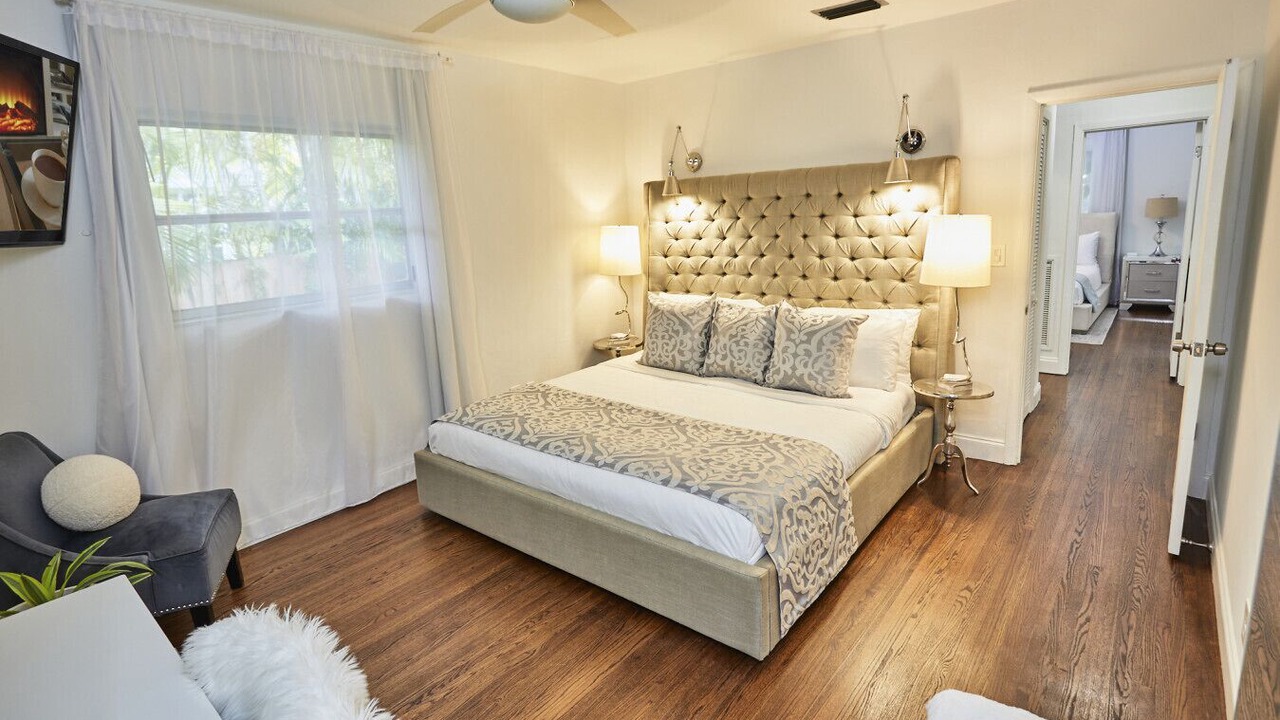 Photo of Bedroom in El Portal