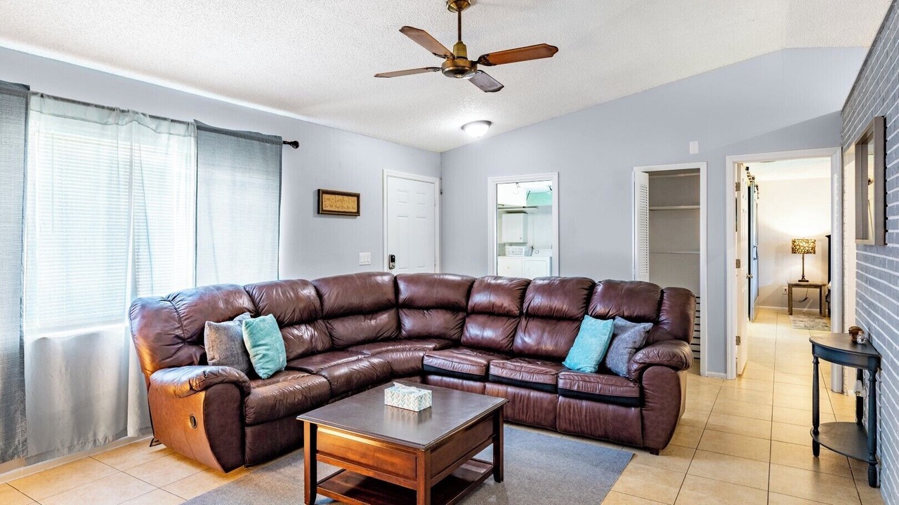 Photo of Livingroom in Port Saint Lucie