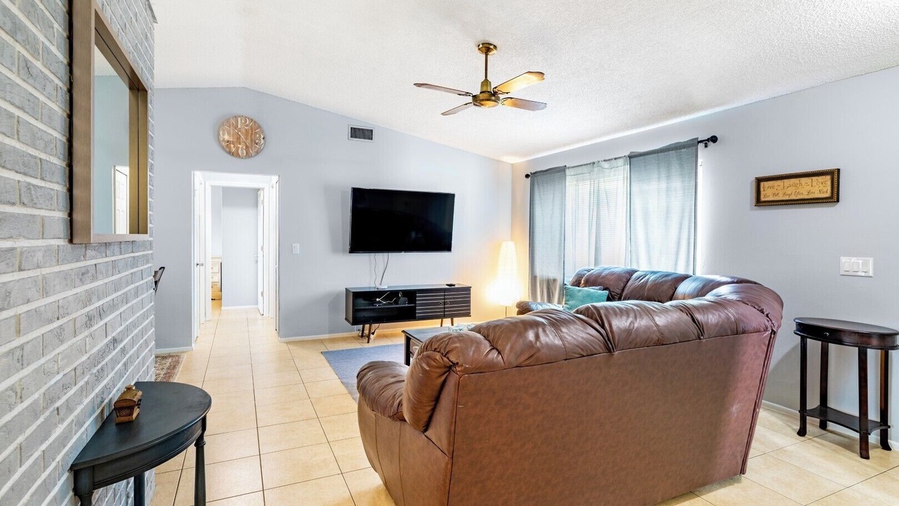 Photo of Livingroom in Port Saint Lucie
