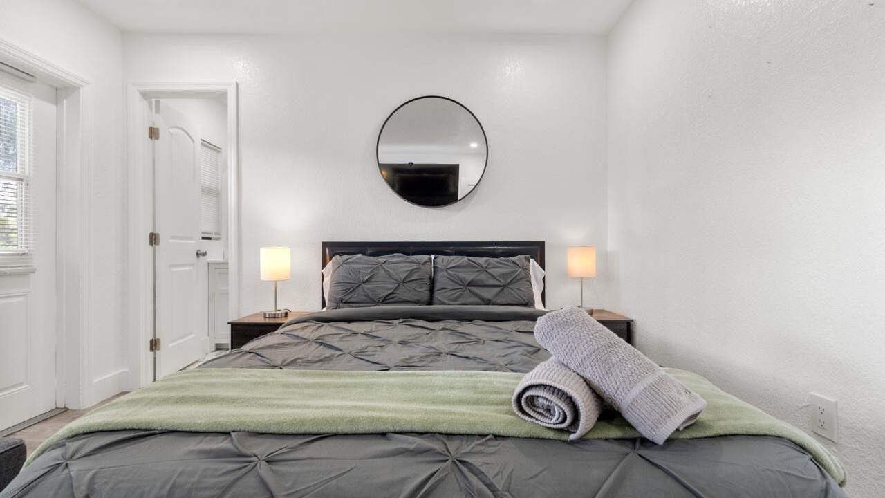 Photo of Bedroom in Edgewood