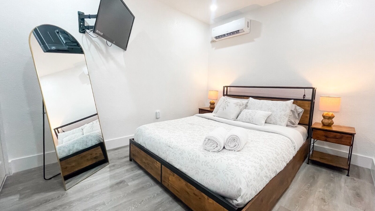 Photo of Bedroom in Edgewood