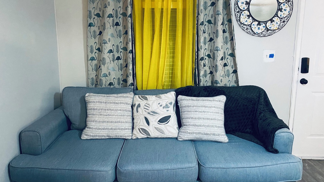 Photo of Livingroom in Sherwood Forest