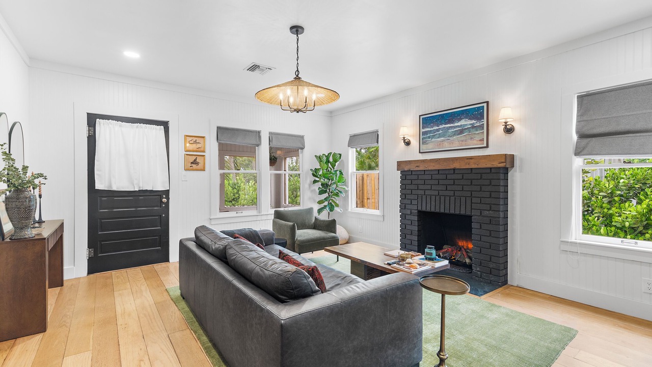 Photo of Livingroom in Riviera Beach