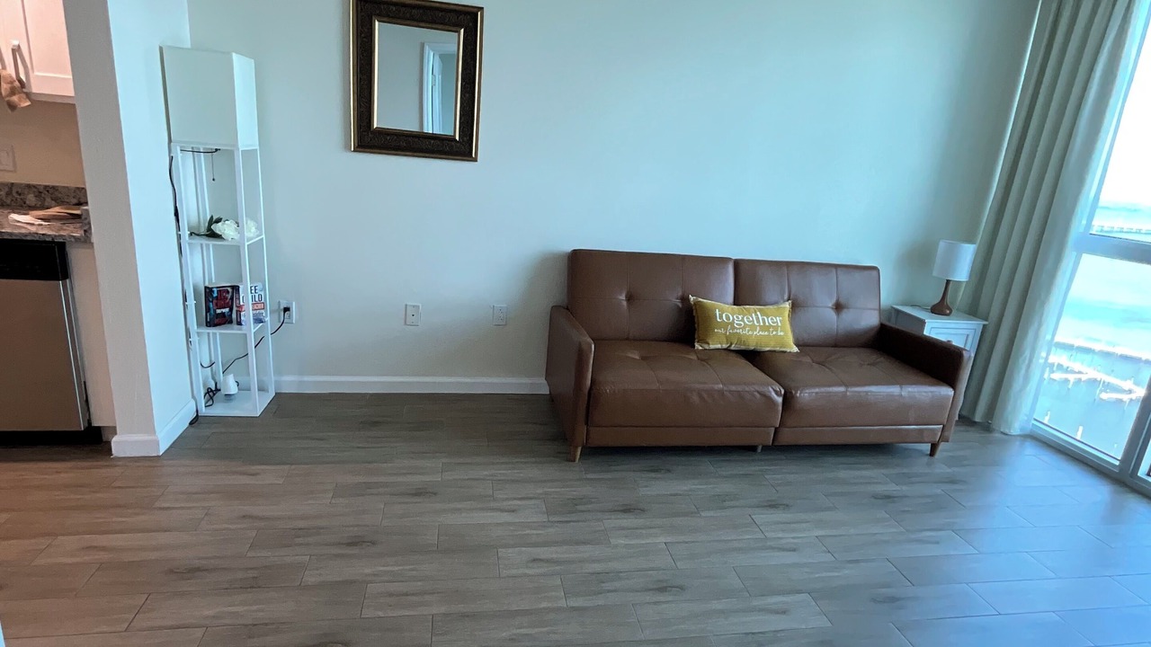 Photo of Livingroom in Fort Myers