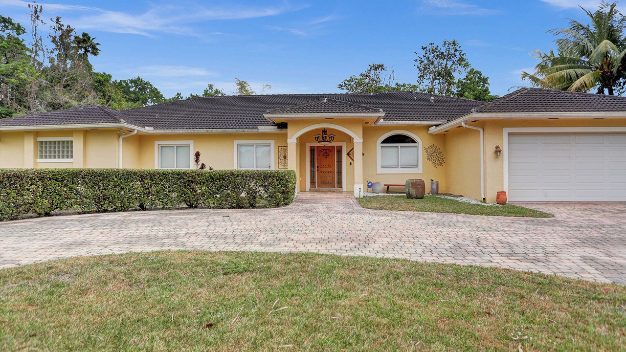 Photo of Outdoor in Southwest Ranches