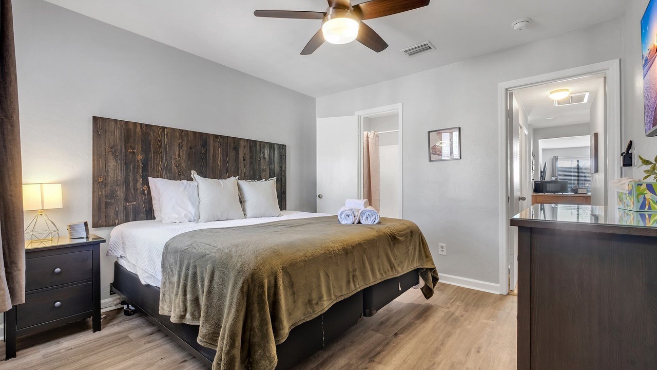 Photo of Bedroom in Tallahassee