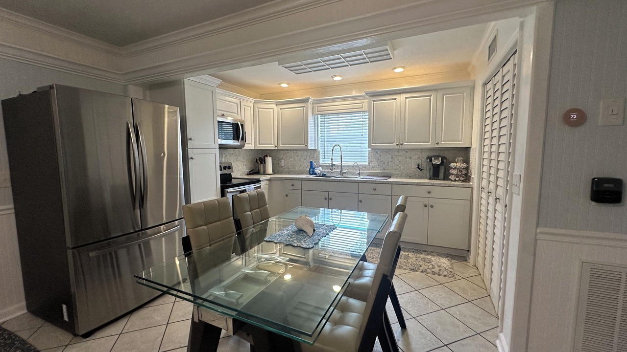 Photo of Kitchen in Chokoloskee