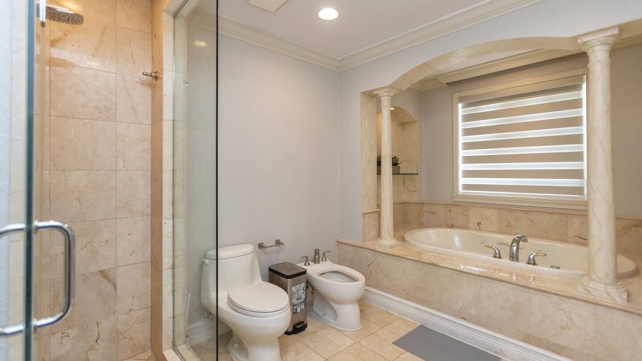 Photo of Bathroom in Coral Terrace
