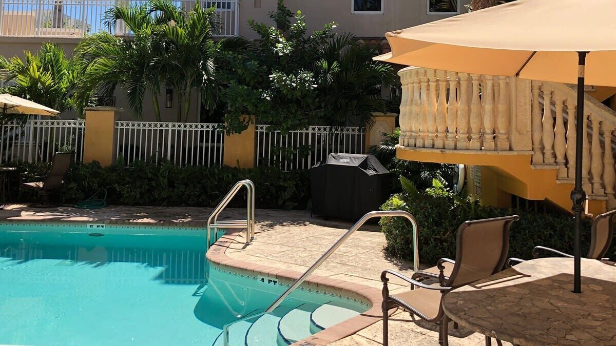 Photo of Outdoor in Hendricks and Venice Isles
