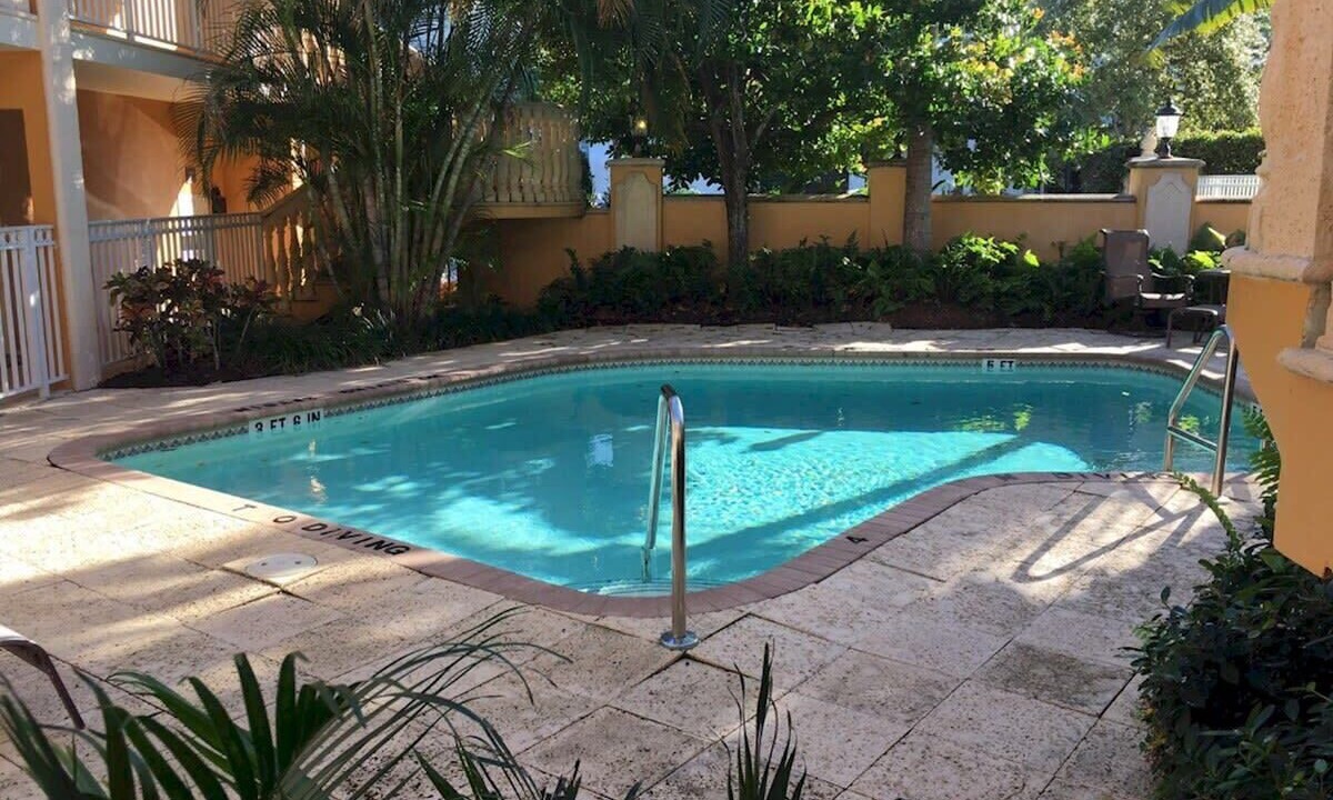 Photo of Outdoor in Hendricks and Venice Isles