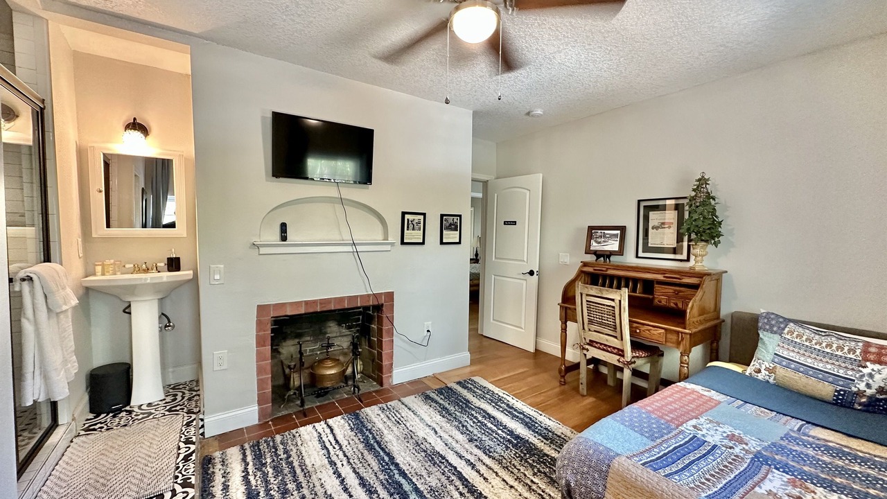Photo of Livingroom in Ocoee