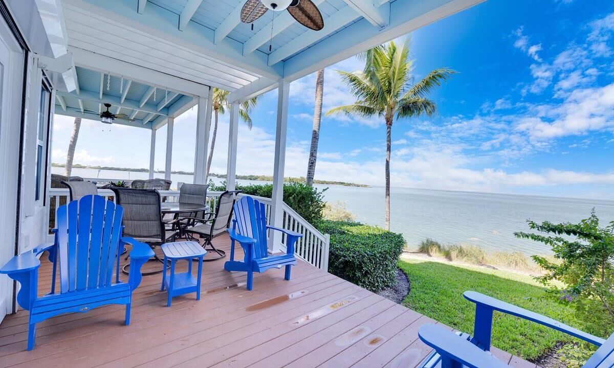 Photo of Patio Balcony in Indigo Reef Marina Homes