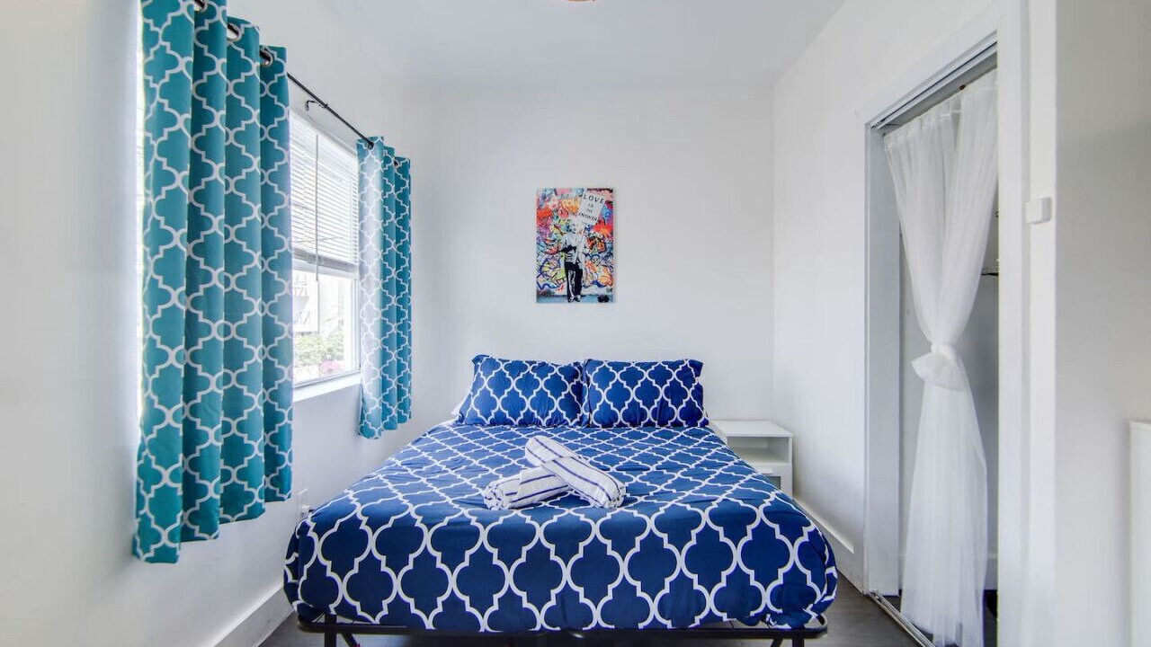 Photo of Bedroom in South Pointe