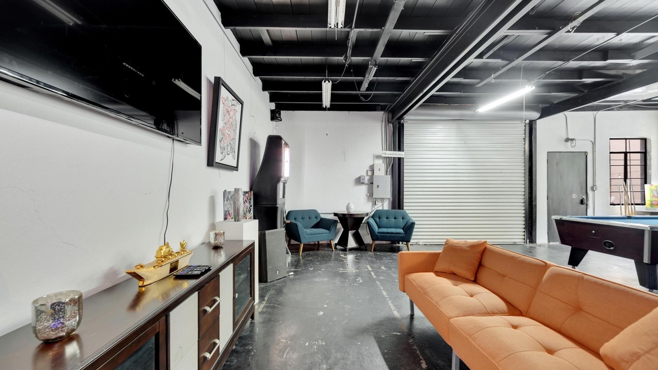 Photo of Bedroom in Channel District