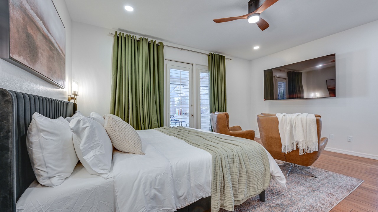 Photo of Bedroom in Valrico