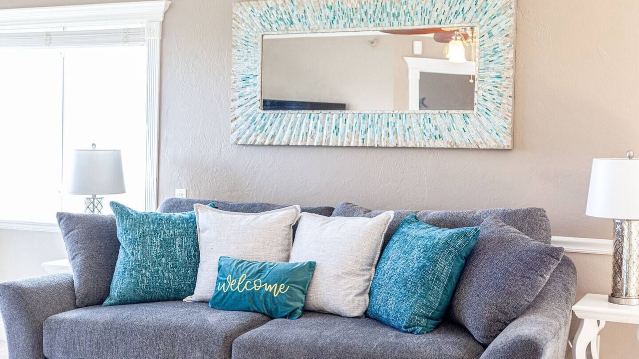 Photo of Livingroom in Crescent Beach