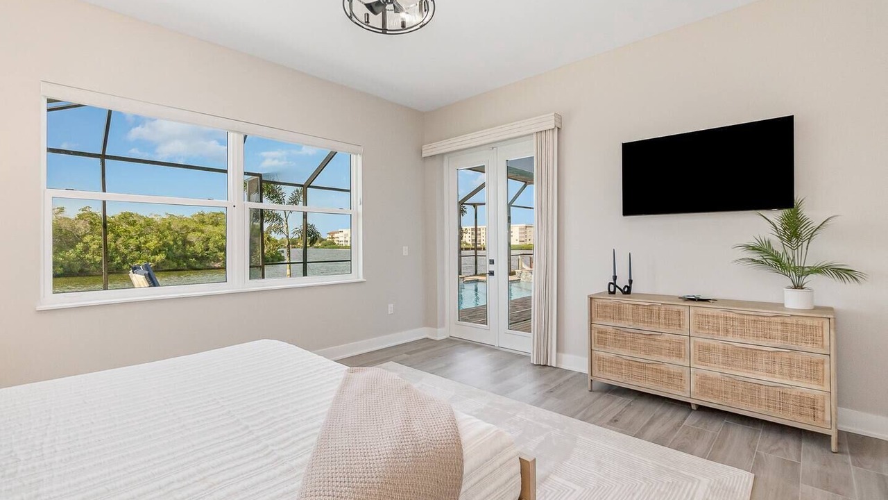 Photo of Bedroom in Cocoa Beach