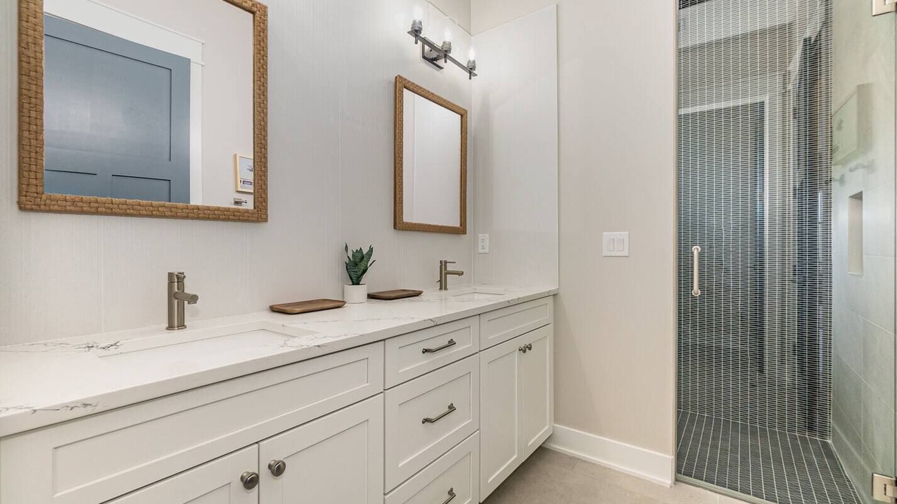 Photo of Bathroom in Cocoa Beach