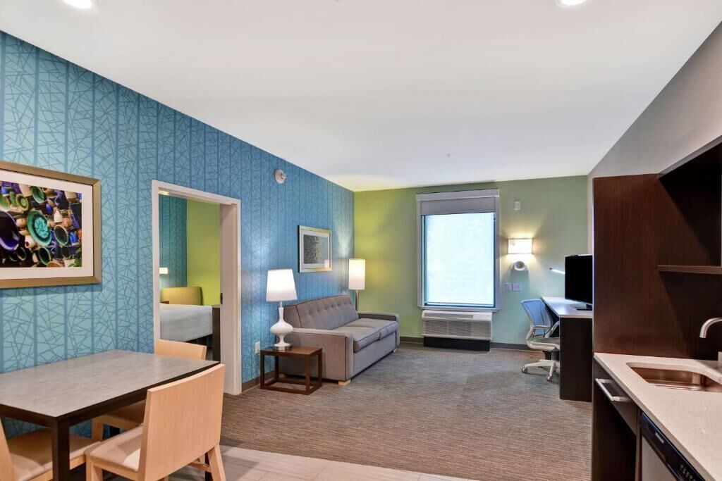 Photo of Livingroom in Ferry Pass