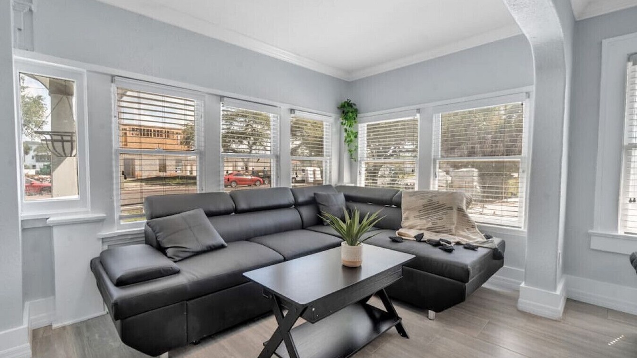 Photo of Livingroom in St. Petersburg - Clearwater