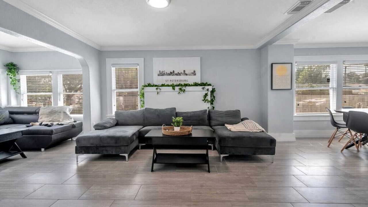 Photo of Livingroom in St. Petersburg - Clearwater