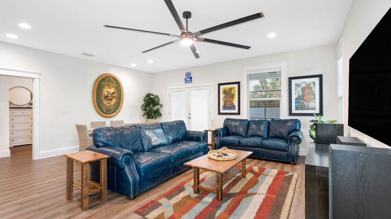 Photo of Livingroom in Riverside Heights