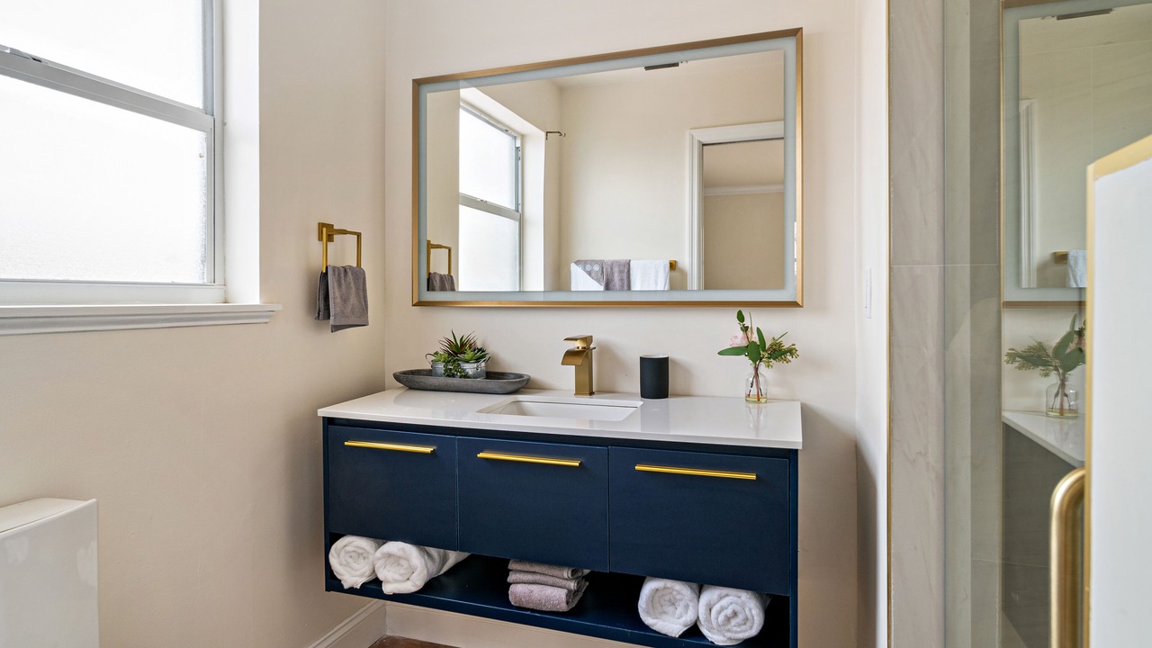 Photo of Bathroom in Hunt Club
