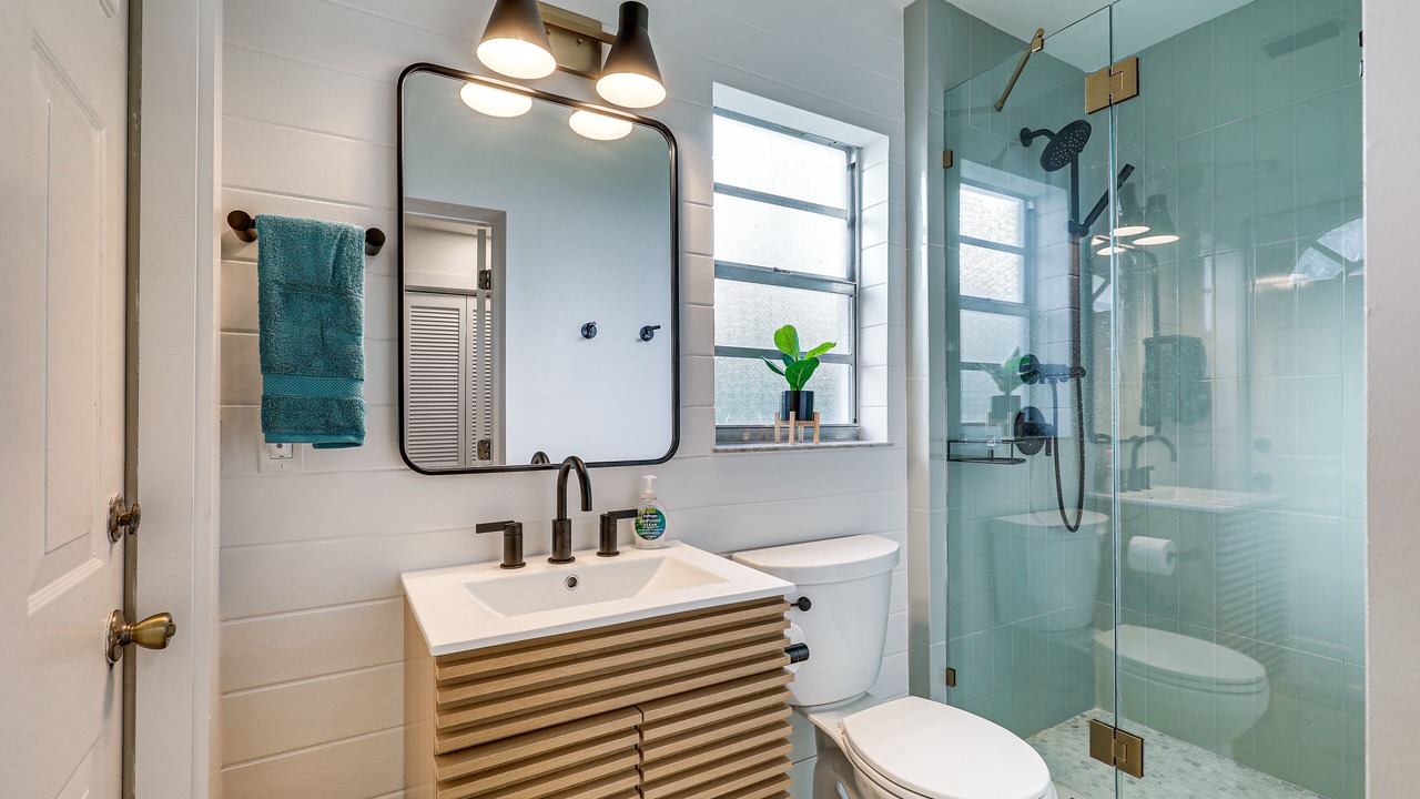 Photo of Bathroom in Davis Islands