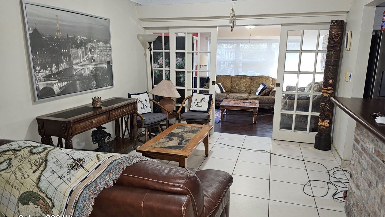 Photo of Livingroom in Edgewood