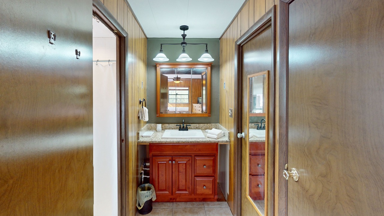Photo of Bathroom in Indian Waterways