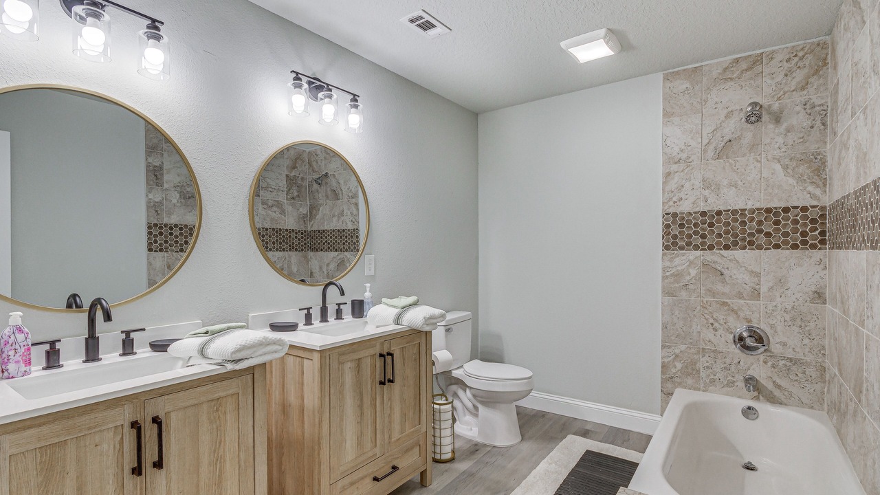 Photo of Bathroom in Brent