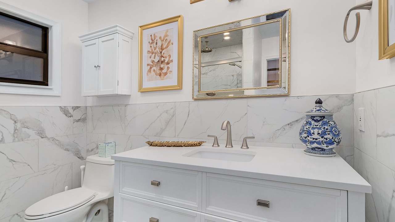 Photo of Bathroom in Moorings