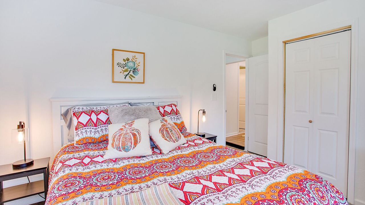 Photo of Bedroom in Telogia