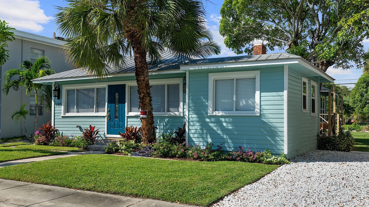 Photo of Outdoor in Parrot Cove
