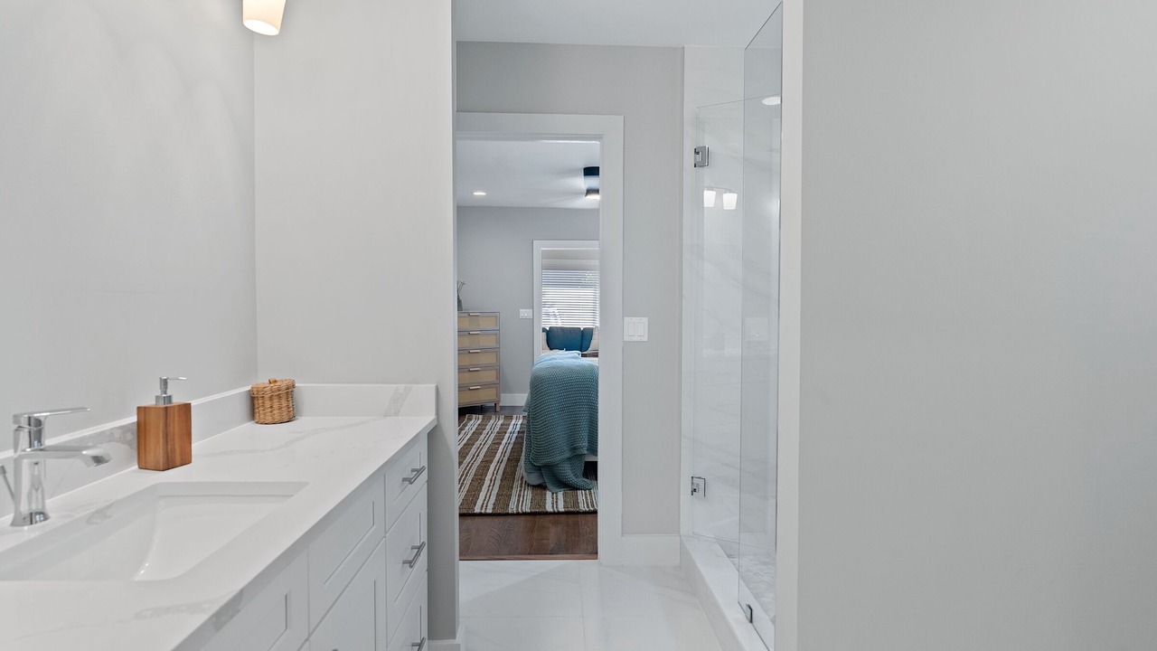 Photo of Bathroom in Parrot Cove