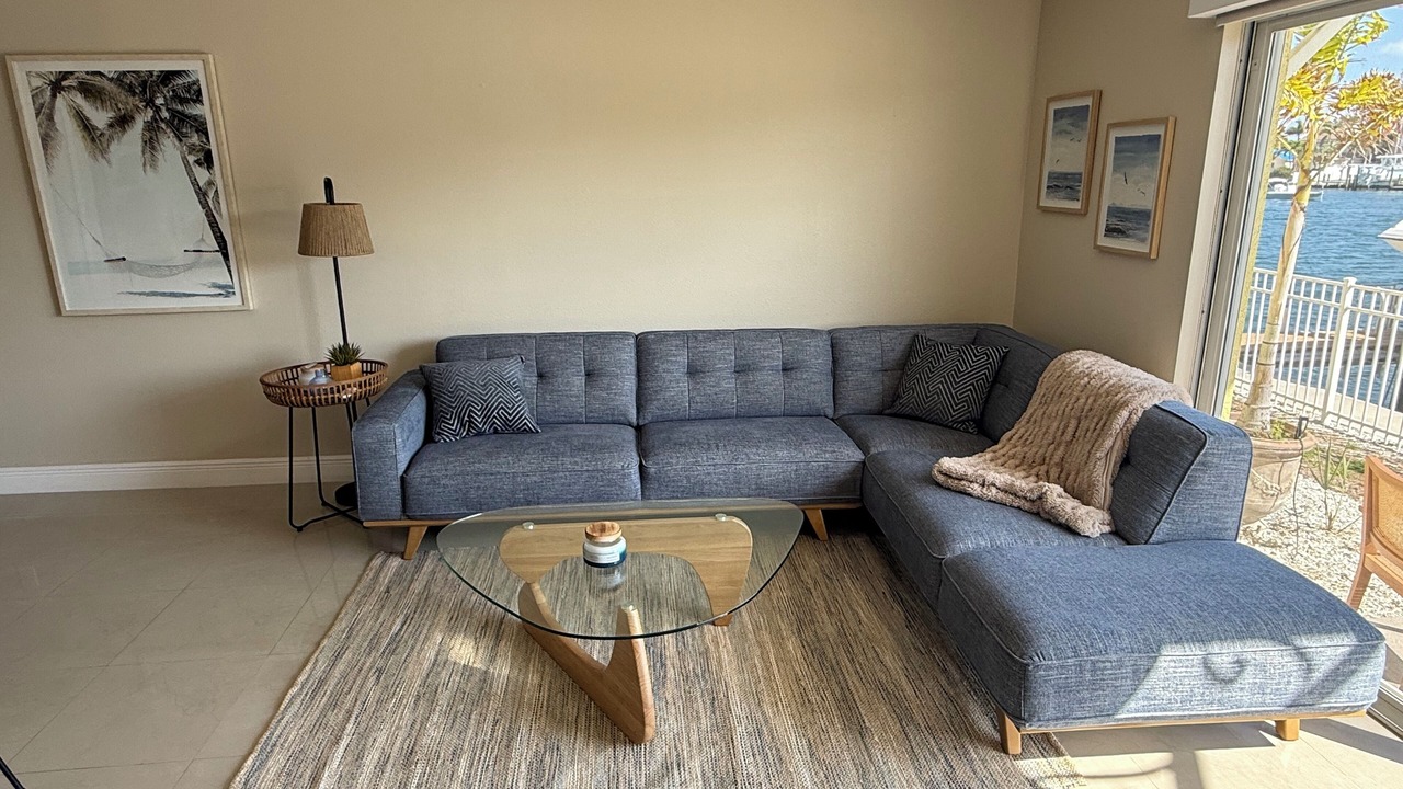 Photo of Livingroom in Belle Vista