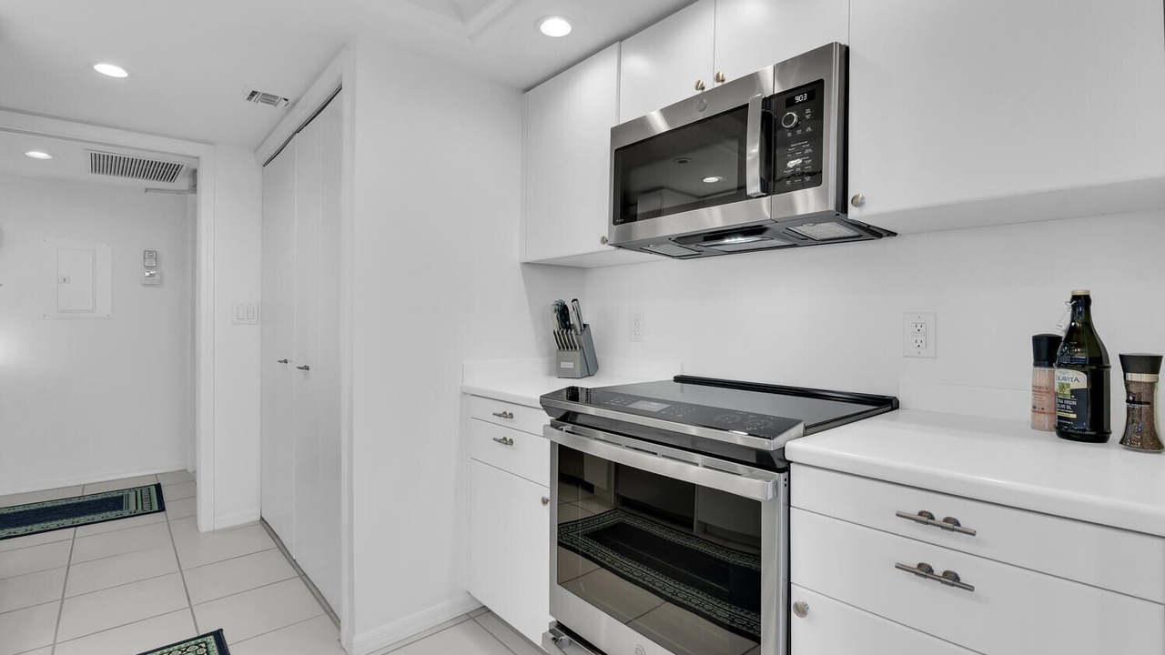 Photo of Kitchen in Pelican Bay